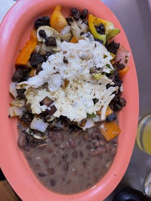 Alambre  at Gracias Madre in Mexico City