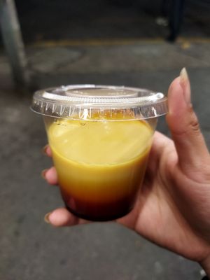 Flan. Está muy bien, el caramelito que trae es un poco dulce pero igualmente rico. at Gracias Madre in Mexico City