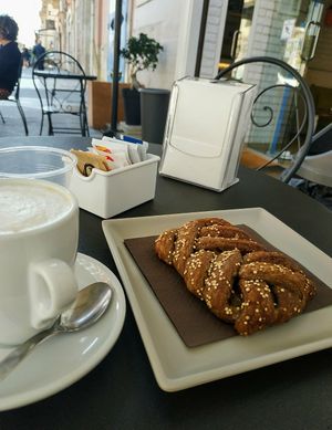 Treccia con crema di castagne at Sweet Coffee Beans in Bari