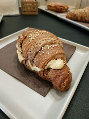 Cornetto riso venere integrale con crema al pistacchio veg at Sweet Coffee Beans in Bari