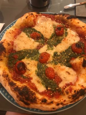 Pizza marguerita da casa at Casa de Nara in Joao Pessoa