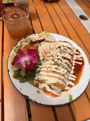 Vegan breakfast burrito 🤌🏼🤌🏼🤌🏼  at Hoja in Denver