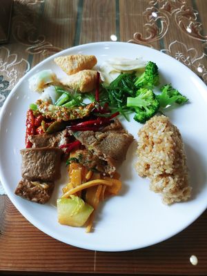 Round one plate at Tteul Ahn Chae in Suwon
