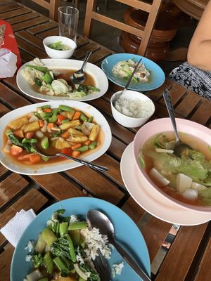 2 different vege dishes and a  vegetable tofu soup  at Inthira in Mae Hong Son