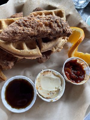   at Victoria Bar in Portland