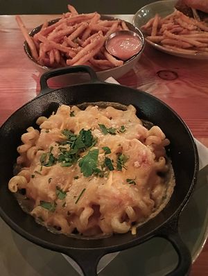 Skillet Mac and fries at Victoria Bar in Portland