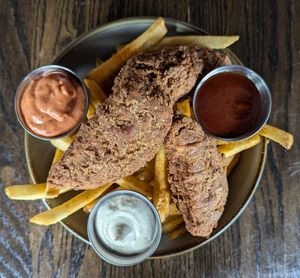 Vegan Fried Chicken Basket at Victoria Bar in Portland