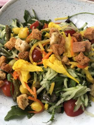 Vegan salade 🥗   at Slot Oostende in Goes