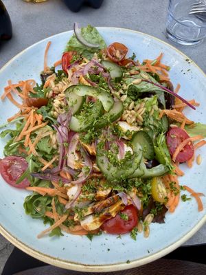 Vegan chicken salad at Slot Oostende in Goes