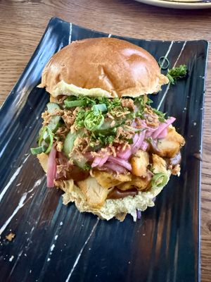 Vegan brioche with chicken satay  at Slot Oostende in Goes