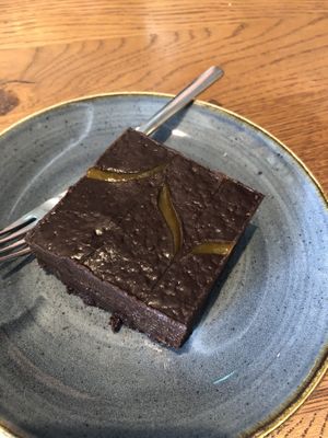 Brownie with orange. at Slot Oostende in Goes
