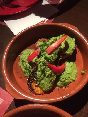 Gebackene Süßkartoffel mit Erbsensauce at La Tasca in Saarlouis