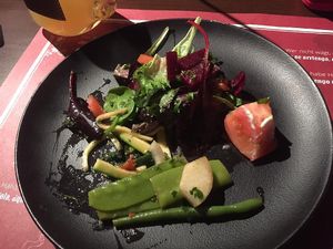 Wildkräutersalat, Bohnensalat at La Tasca in Saarlouis