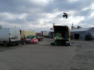 Veggies sold straight from the farmers truck at Kompleks Handlowy Rybitwy in Krakow
