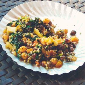 Try warm salads at Doctor Juice. You have choice of gluten free millets/chickpeas/chana/rajma. Enriched with dark greens, colourful capsicums, zucchini, sweet potato and more! at Doctor Juice - Dr Rajkumar Park in Bangalore