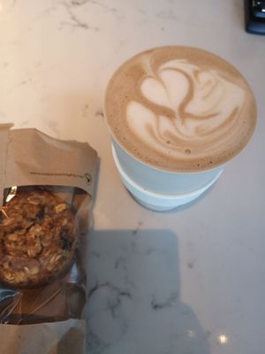 Homemade Mokka and banana chocolate muffin to go at Nutbutter in Dublin