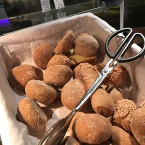 ";brötli"; at Tibits in Basel