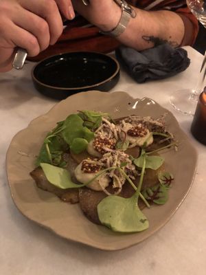 gesauteerde carpaccio van koolrabi  at Camion in Antwerpen