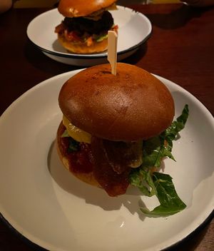   at Otto's Burger - Lange Reihe in Hamburg