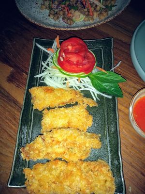 Scrumptious crispy vegan chicken at Friendship Concept in Pai