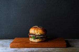 vegetarian beyond burger at Friendship Concept in Pai