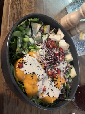 Salad bowl   at The Gardener's Nosh in Stuttgart