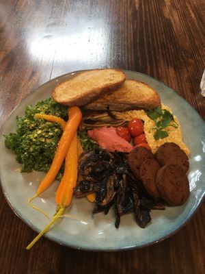 Big vegan breakfast- excellent  at Gardener's Lodge in Camperdown