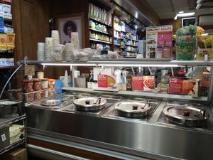 Self-serve vegan soups at Sai Organics in Astoria