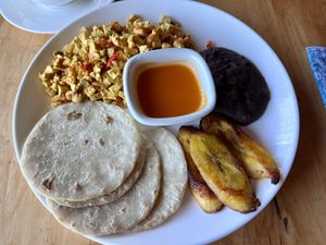 Desayuno campesino (5/5 ⭐️ )  at Laguna Lodge & Zotz Restaurant in Santa Cruz La Laguna