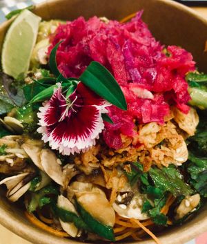 Magic Shroom Poké at Lulupok in Santiago