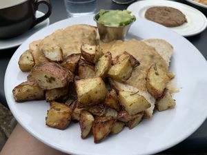 Vegan sausage gravy breakfast with a side of vegan sausage 🌱 Yummy!  at Bird's Nest Cafe in Nashville