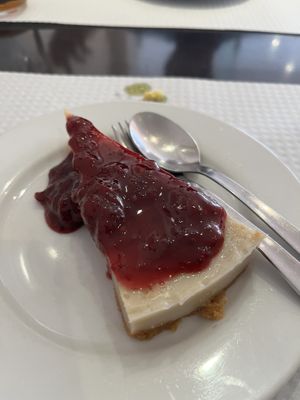 cheescake #Veganuary at Ki Macrobiotico in Aveiro