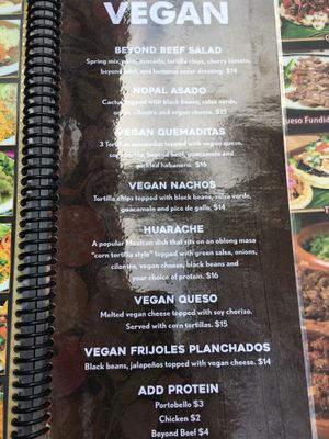 vegan menu at Limón y Sal in Ventura