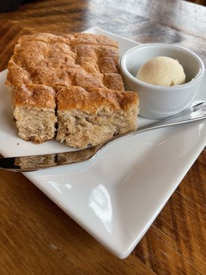 Bread at Ravens' Restaurant in Mendocino