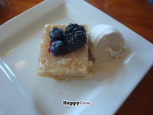 afternoon lemon bar at Ravens' Restaurant in Mendocino