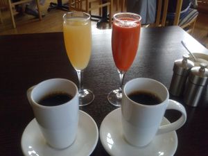 coffee and juices at Ravens' Restaurant in Mendocino