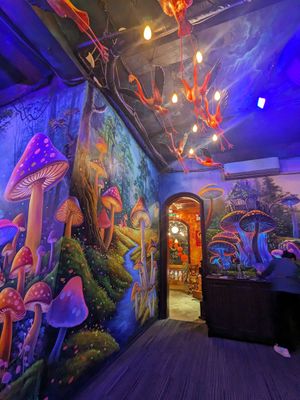  at Vi Lai - Maybe closed in Hanoi