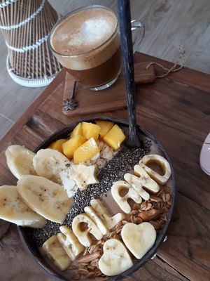 Coco bowl and almond milk latte at Beach Coconuts Bowls in Koh Phangan