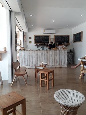 Inside at Beach Coconuts Bowls in Koh Phangan