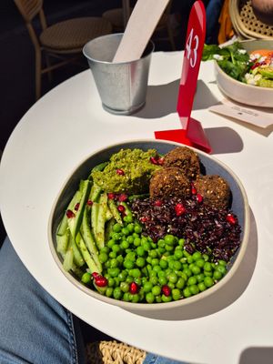 Buddha bowl at La Popote D'Ondine in Nice