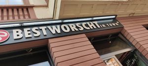 Outside at Best Worscht In Town - Schweizer in Frankfurt