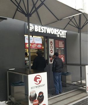 Small Shop in the middle of the Zeil at Best Worscht in Town - Zeil in Frankfurt