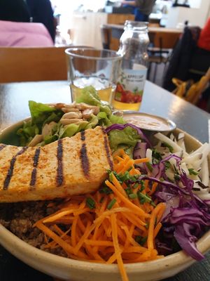 Tofu Bowl at Super Fourchette in Brussels