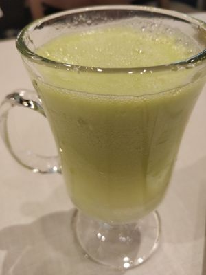 Green apple juice at D'Life Signature 蔬品軒 - Novena in Central Singapore
