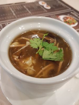 Personal Shark Fin Soup at D'Life Signature 蔬品軒 - Novena in Central Singapore