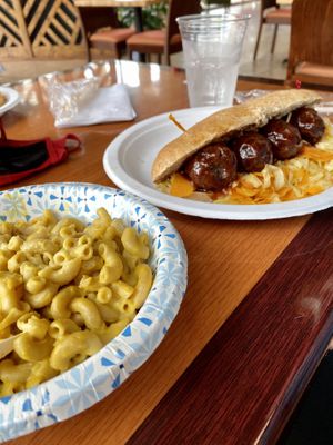 Meatball sub and Mac n cheese at Foodamed in Mc Allen