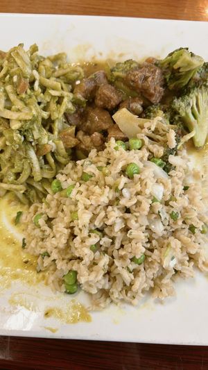 arroz, garbanzo al curry, pasta al cilantro   at Foodamed in Mc Allen