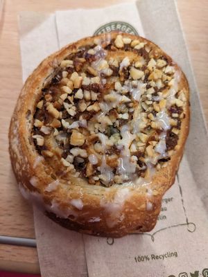 Zimtschnecke at Hitzberger in Bern