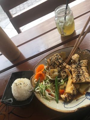 Crispy Sesam Tofu at Angon in Berlin