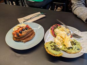 Vegan Breakfast (egg on the arepas but miscommunication issue) at Roots LaMarca in Madrid
